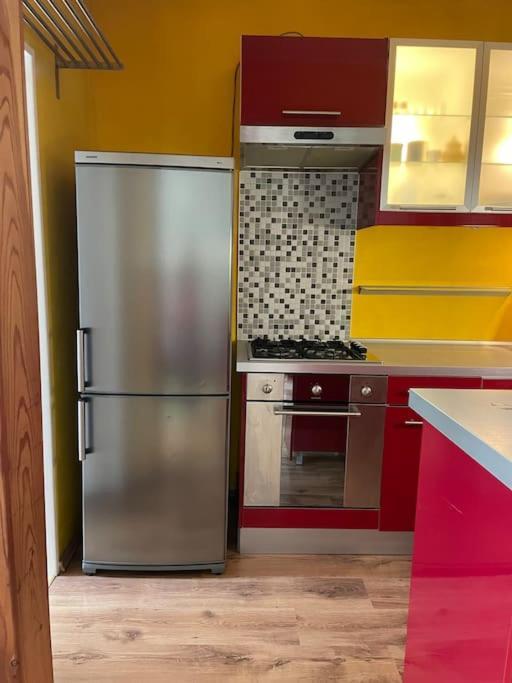 2,5 Izbovy Apartman V Ruzinove S Parkovanim Zdarma Bratislava Buitenkant foto