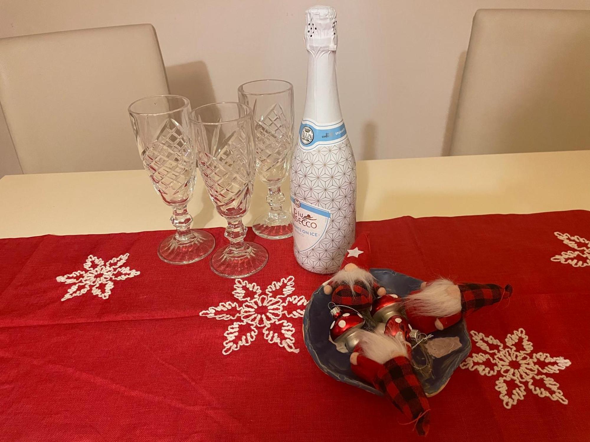 2,5 Izbovy Apartman V Ruzinove S Parkovanim Zdarma Bratislava Buitenkant foto