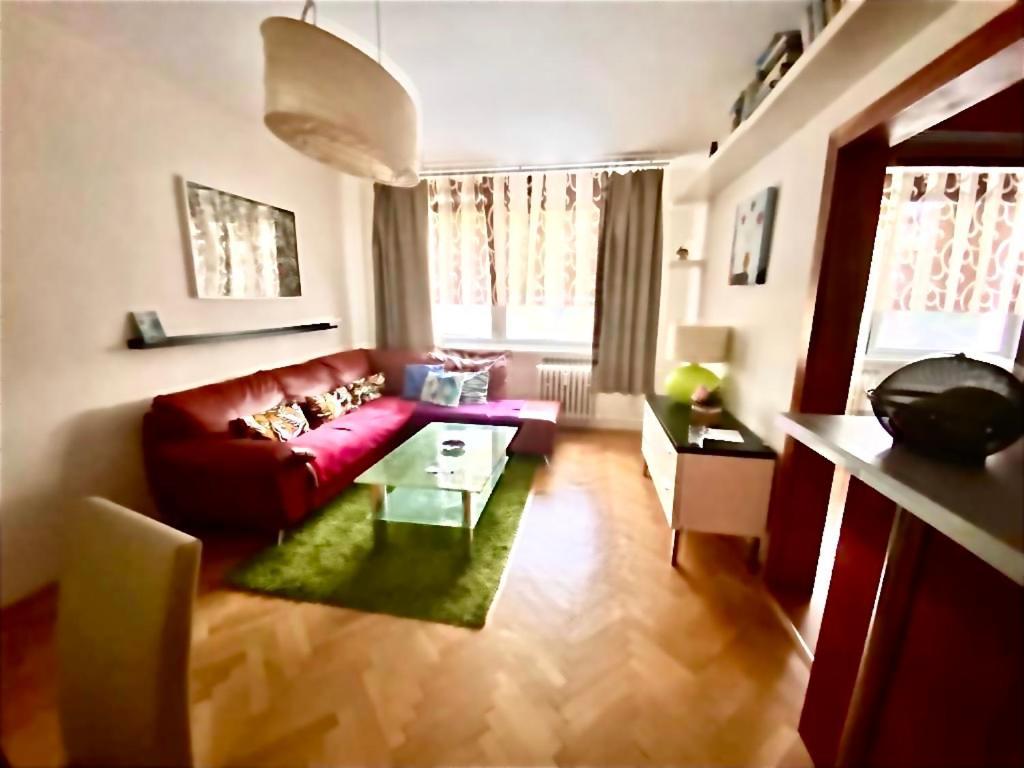 2,5 Izbovy Apartman V Ruzinove S Parkovanim Zdarma Bratislava Buitenkant foto